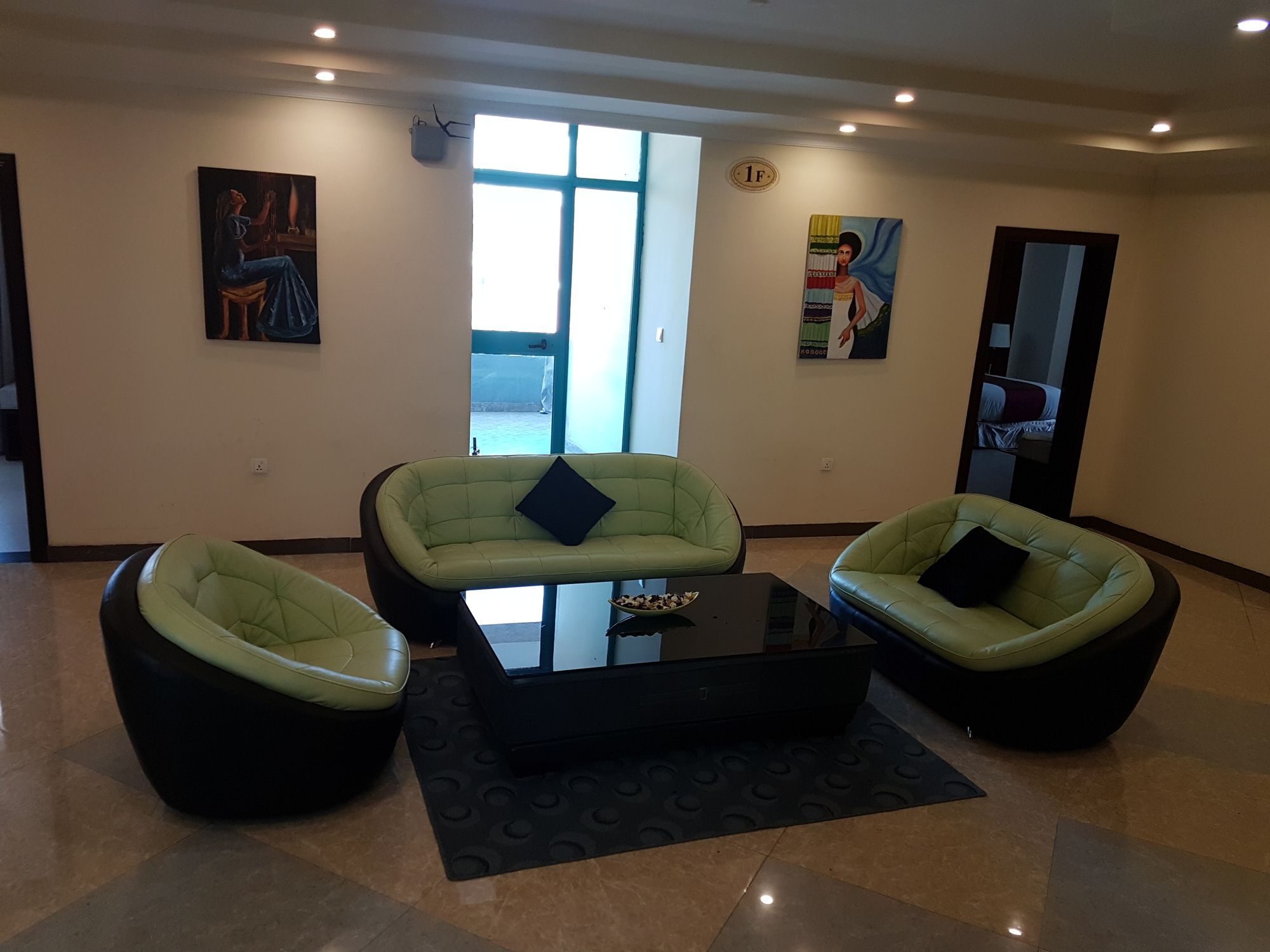 Zmama Hotel Addis-Abeba Extérieur photo